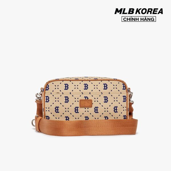 MLB - Túi đeo chéo unisex chữ nhật Diamond Monogram Jacquard 3ACRM013N-43SAL - Hình ảnh 4