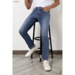 Quần jean Akuba form slimfit ống ôm vừa có túi bảng lớn 01H0158