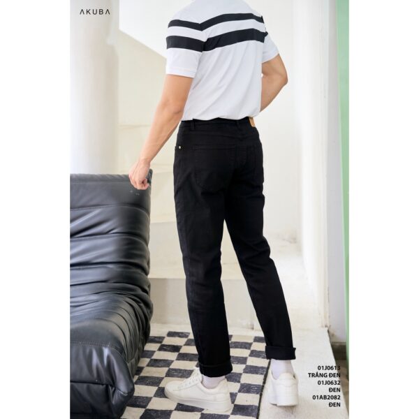Quần jean nam đen trơn co giãn AKUBA chất liệu Denim, độ dày vừa phải, phong cách Hàn Quốc | 01AB2082 - Ảnh 5